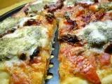 Recette Pizza aux tomates séchées, mozzarella et pesto