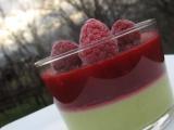 Recette Panna cotta pistache et framboise en verrines