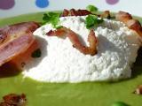 Recette Velouté de petits pois-lard et chantilly persillée au parmesan