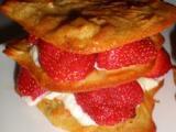 Recette Mille-feuille de tuiles aux fraises et amandes