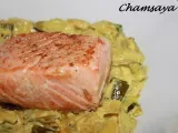 Recette Pavé de saumon sur son lit de poireaux au curry