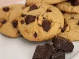 Recette Véritables cookies usa aux pépites de beurre de cacahuètes !!