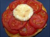 Recette Tarte tatin tomates oignons confits et chèvre chaud