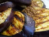 Recette Aubergines grillées au sésame et à la sauce soja