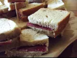 Recette Mini-sandwich au jambon cru et saint-môret