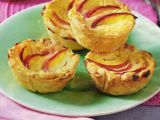 Recette Petits flans à la pêche