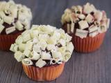 Recette Cupcakes coeur nutella, glaçage milka et chocolat blanc