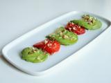 Recette Carpaccio d'avocat & de fraises à l'huile de noix