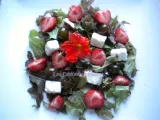 Recette Salade estivale feta, fraises et olives confites, vinaigrette vanillée