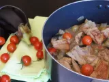 Recette Sauté de veau aux aubergines et aux olives vertes