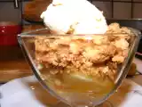 Recette Crumble aux pommes façon tatin, glace à la vanille