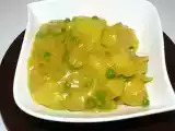 Recette Pommes de terre et petits pois au lait de coco et épices.