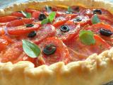 Recette Tarte feuilletée à la tomate, comté et moutarde à l'ancienne