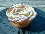 Recette Roses feuilletées aux pommes et à la crème d'amande