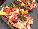 Recette Tartines de poulet carottes radis