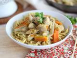 Recette Chow mein (chao men), nouilles chinoises au poulet et aux légumes
