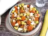 Recette Salade haricots blancs, butternut, chou-fleur, pomme, noisettes