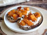 Recette Tartines ricotta butternut et oeuf