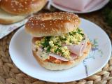 Recette Sandwich bagel dinde, coleslaw, oeuf dur