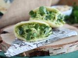 Recette Arepas vénézuéliennes au poulet et à l'avocat - reina pepiada