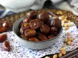 Recette Energy balls aux dattes avec un cœur coulant au beurre de cacahuète