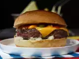 Recette Cheeseburger, le célèbre burger que tout le monde aime!