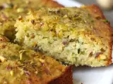 Recette Gâteau ultra moelleux aux pistaches, au citron vert et à la courgette