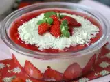 Recette Trifle aux fraises : la recette fraîche et irrésistible