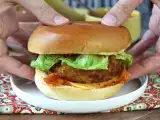 Recette Burger au poulet pané à la coréenne : croustillant, épicé et ultra gourmand