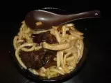 Recette Grosses nouilles jap' aux champignons noirs et au porc