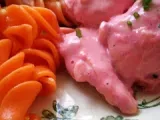 Recette Poulet à la moutarde rose au cassis et pâtes colorées