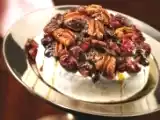 Recette Brie fondant aux pacanes, aux canneberges et au chocolat noir