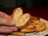 Recette De l'art d'utiliser les chutes de pâte feuilletée: les palmiers caramélisés