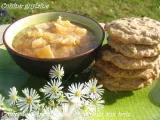 Recette Compote de pommes et biscuits croquants aux noix