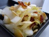 Recette Salade d'endive aux dattes et aux amandes gillées