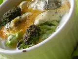 Recette Oeuf cocotte aux brocolis, bleu d'auvergne et surimi