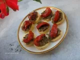 Recette Bouchées de tapenade et tomates confites sur fond de polenta
