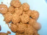 Recette Macarons à la cacahuète (ghoriba dial kaoukaou))