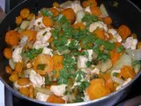 Recette Poulet aux carottes, oignons blancs et chou rave