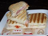 Recette Panini courgette-jambon-vache qui rit