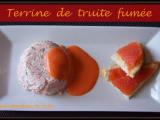 Recette Terrine de truite fumée, crème au poivron rouge