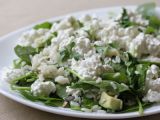 Recette Salade de riz aux pousses d'épinard, avocat et cottage cheese