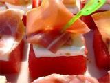 Recette Canapés de pastèque au brie et jambon sec