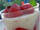 Recette Verrine de chocolat blanc & mascarpone à la brissure de fraises