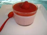 Recette Douceur de panna cotta aux fraises et lait de coco