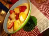 Recette ¤¤¤ le dessert plus rapide que son ombre : soupe de mangue coco, pêche et fraises