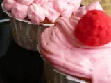 Recette Cupcakes à la fraise séchée et glaçage tagada