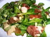 Recette Salade jambon de pays, pignons de pin et tomates séchées