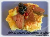Recette Filets de canard rotis aux raisins d'hiver et olives