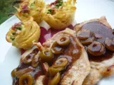 Recette Filet de porc sauce aux olives et nids de pâtes